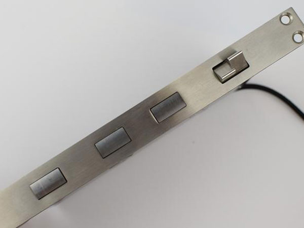 白云區配車鑰匙(上門換鎖換鎖芯)