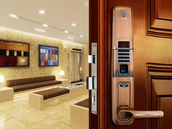 臨淄區(qū)開保險(xiǎn)柜(開鎖公司24小時(shí)電話)